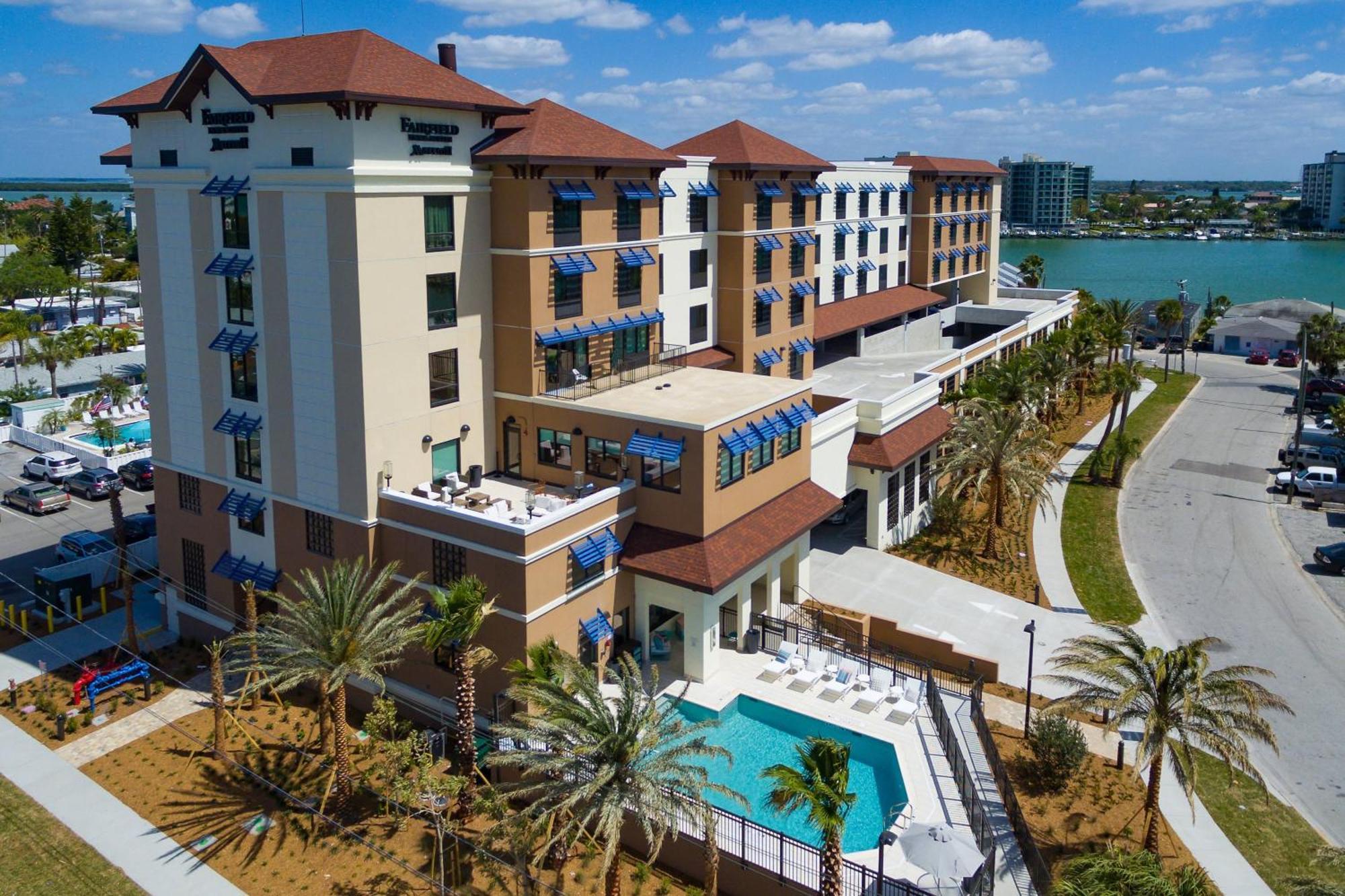 Fairfield Inn & Suites By Marriott קלירווטר ביץ' מראה חיצוני תמונה